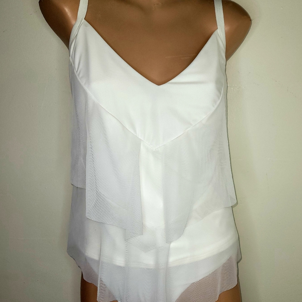 SUNSETS SEPARATES 32DD WHITE TANKINI SWIMSUIT TOP UNDERWIRE TIERED QUALITY NEW